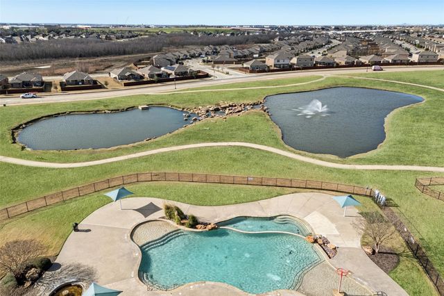 2020 Brook Meadow Drive, Forney, TX 75126