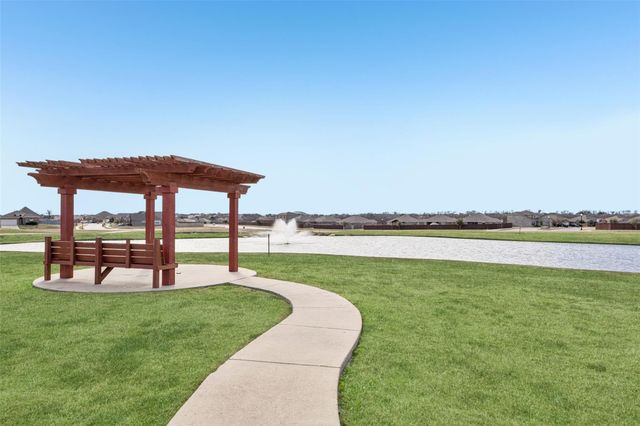 2020 Brook Meadow Drive, Forney, TX 75126