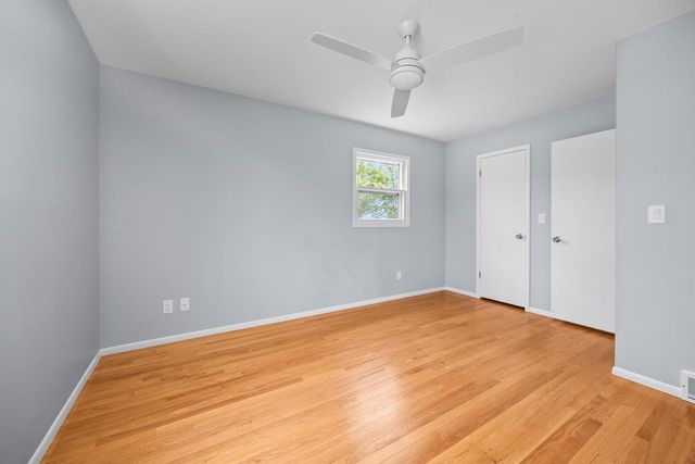 1501 Grandview AVENUE, Oconomowoc, WI 53066