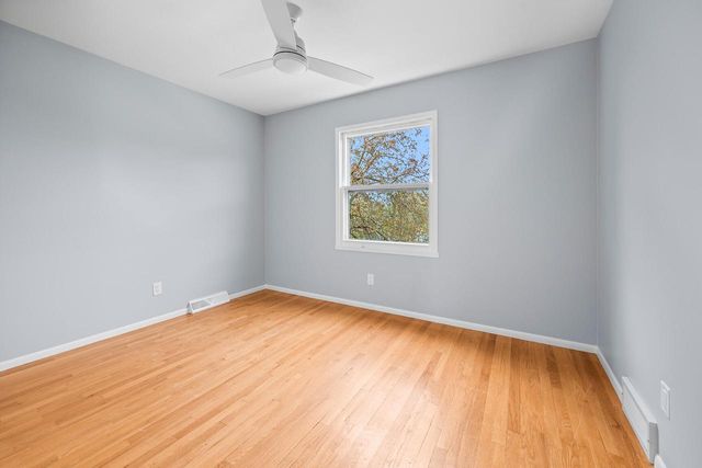 1501 Grandview AVENUE, Oconomowoc, WI 53066