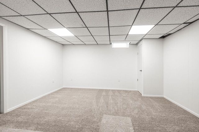 1501 Grandview AVENUE, Oconomowoc, WI 53066