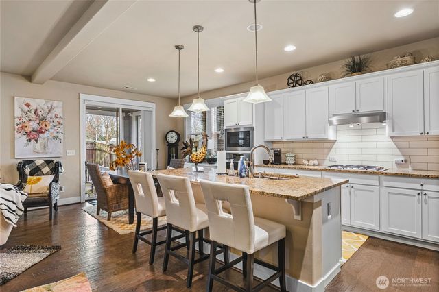 8998 Buttercup Street SE, Tumwater, WA 98501