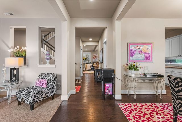 8998 Buttercup Street SE, Tumwater, WA 98501