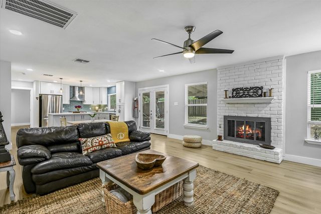 5001 Dull Knife DR, Austin, TX 78759