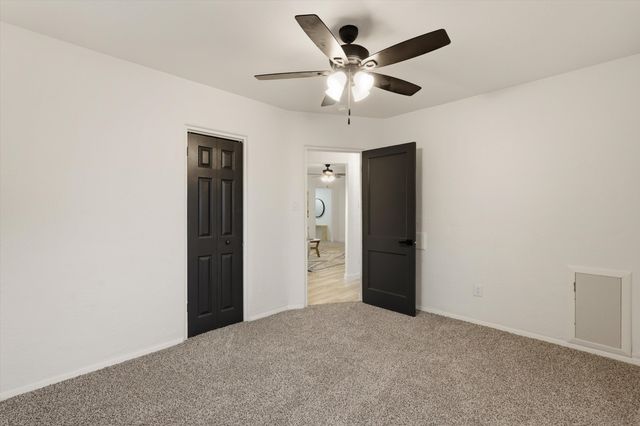 1318 Truman Street SE, Albuquerque, NM 87108