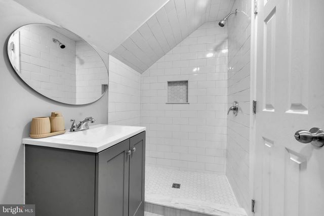 6016 SEFTON AVE, Baltimore, MD 21214