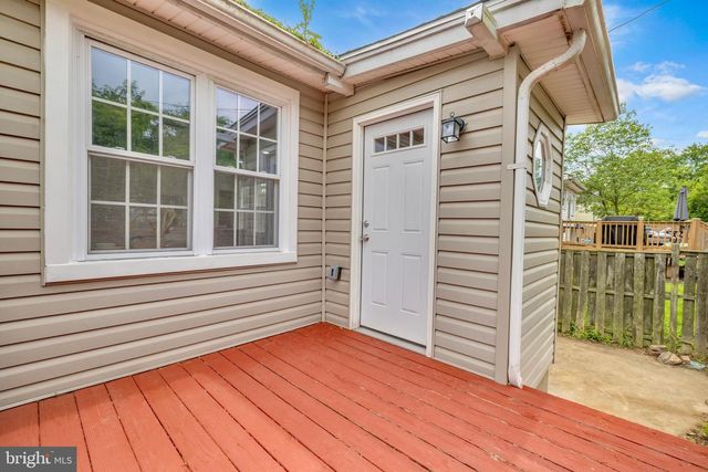 6016 SEFTON AVE, Baltimore, MD 21214