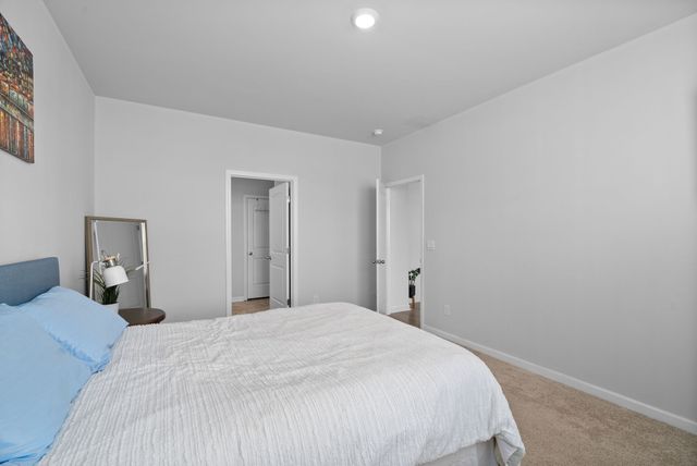 1136 Woodbridge Blvd, Lebanon, TN 37090