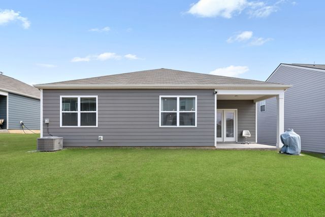 1136 Woodbridge Blvd, Lebanon, TN 37090