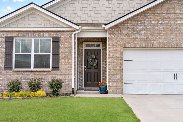 1136 Woodbridge Blvd, Lebanon, TN 37090