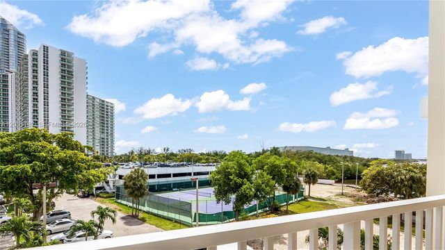 300 Bayview Drive 315, Sunny Isles Beach, FL 33160