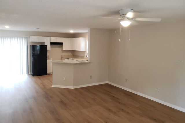10608 N 50TH STREET, Tampa, FL 33617