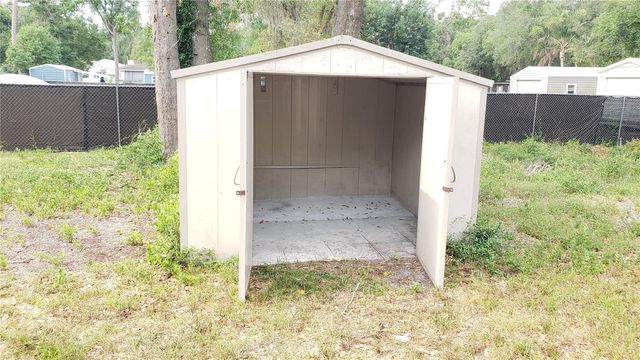 10608 N 50TH STREET, Tampa, FL 33617