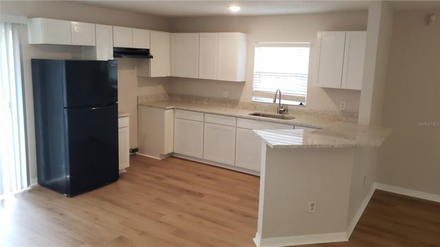 10608 N 50TH STREET, Tampa, FL 33617