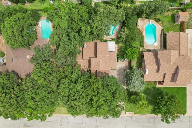 2801 Oak Trail Court, Dalworthington Gardens, TX 76016