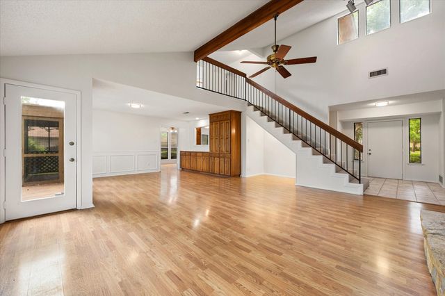 2801 Oak Trail Court, Dalworthington Gardens, TX 76016