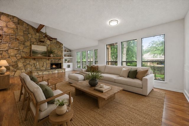 2801 Oak Trail Court, Dalworthington Gardens, TX 76016