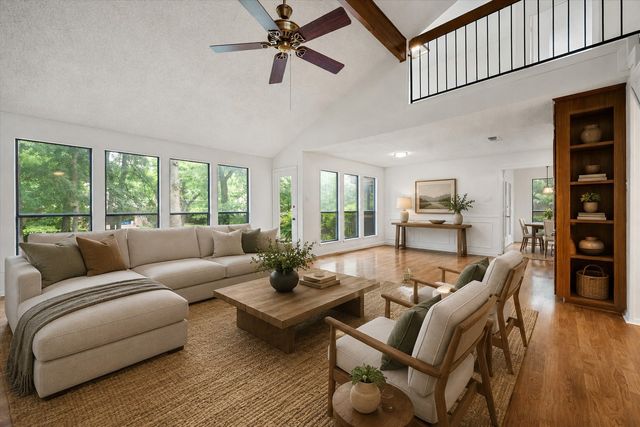 2801 Oak Trail Court, Dalworthington Gardens, TX 76016