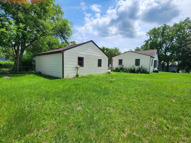 419 Charles Street, Waterloo, IA 50703