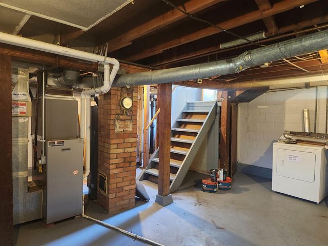 419 Charles Street, Waterloo, IA 50703