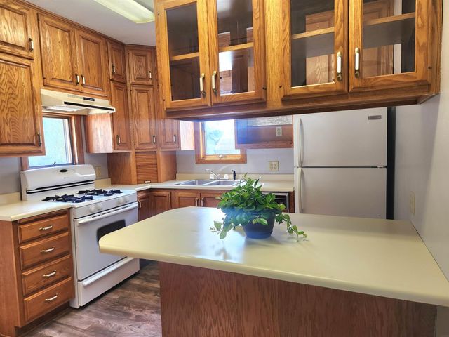 419 Charles Street, Waterloo, IA 50703