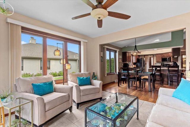 W173N8073 Shady LANE, Menomonee Falls, WI 53051