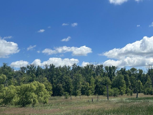 W173N8073 Shady LANE, Menomonee Falls, WI 53051
