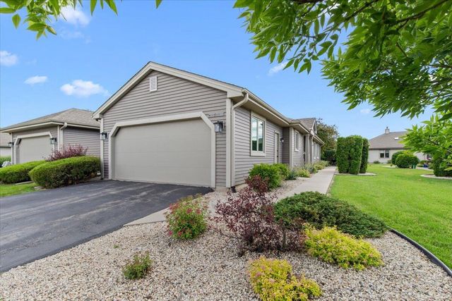 W173N8073 Shady LANE, Menomonee Falls, WI 53051