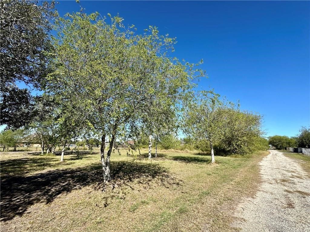 00 Phillips, Portland, TX 78374 — photo 2