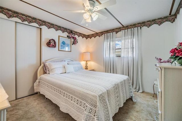 4618 NEWCOMB AVENUE, Zephyrhills, FL 33541