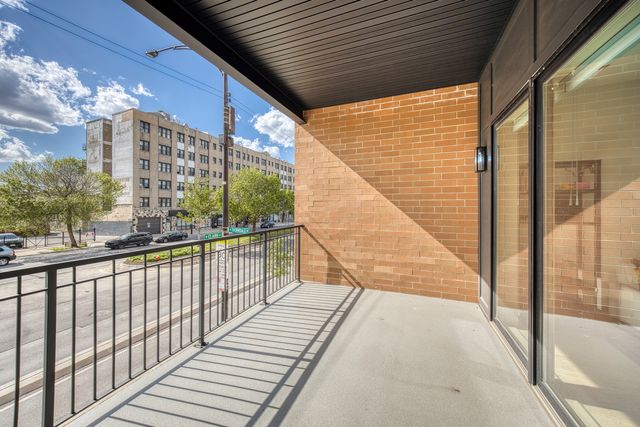 1548 W Ardmore Avenue 2C, Chicago, IL 60660