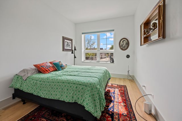 1548 W Ardmore Avenue 2C, Chicago, IL 60660