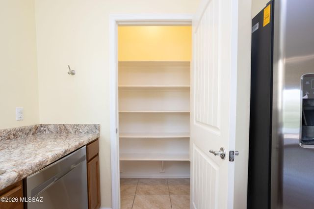 6732 S Blue Wing Drive, Tucson, AZ 85757