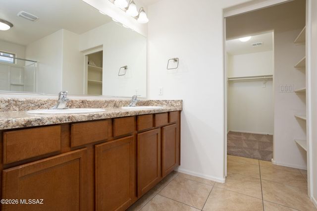 6732 S Blue Wing Drive, Tucson, AZ 85757