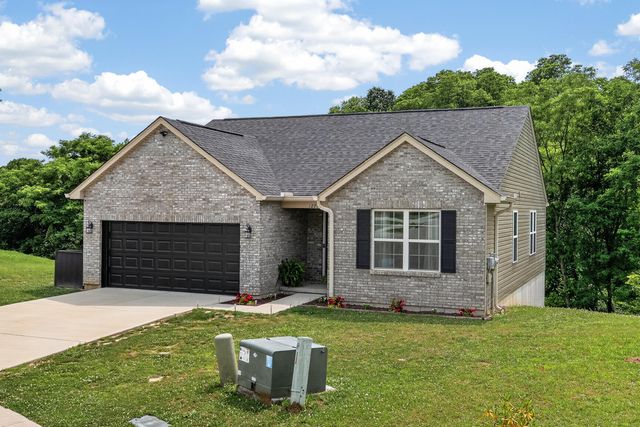 127 Keeneland Drive, Williamstown, KY 41097