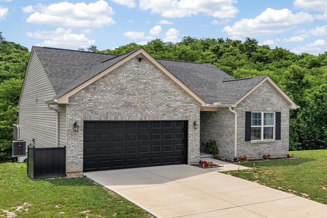 127 Keeneland Drive, Williamstown, KY 41097