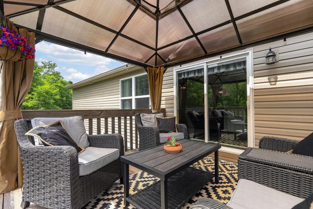 127 Keeneland Drive, Williamstown, KY 41097