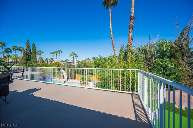 5544 Toluca Court, Las Vegas, NV 89120