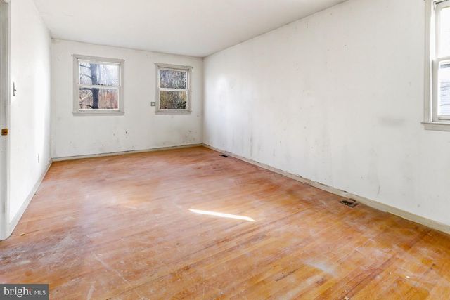 17 LYMAN AVE, Woodbury, NJ 08096