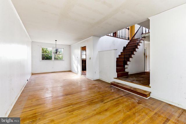 17 LYMAN AVE, Woodbury, NJ 08096