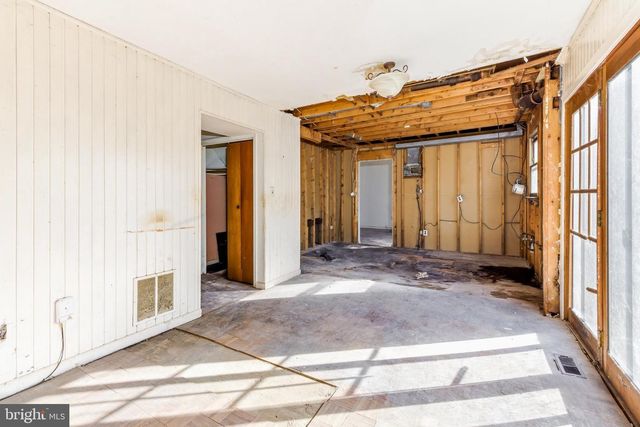 17 LYMAN AVE, Woodbury, NJ 08096