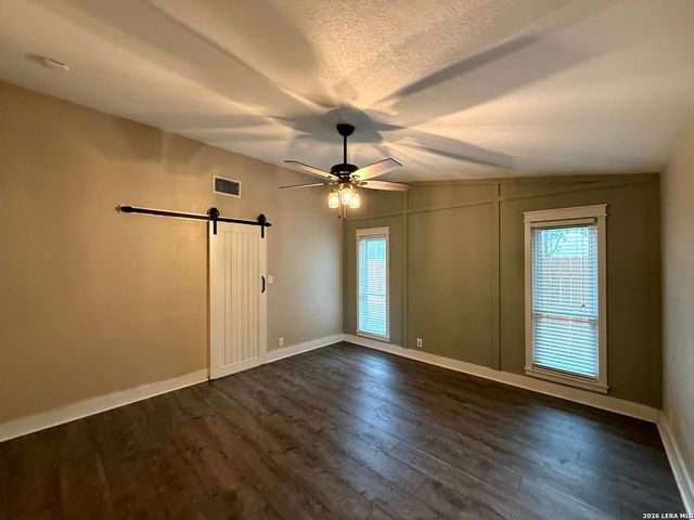 13618 COBBLE WAY CIR, San Antonio, TX 78231