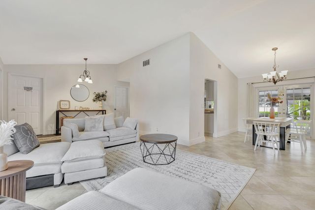 1104 Jackpine Street, Wellington, FL 33414