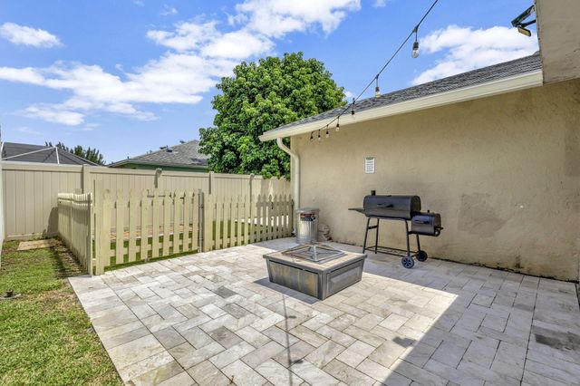 1104 Jackpine Street, Wellington, FL 33414