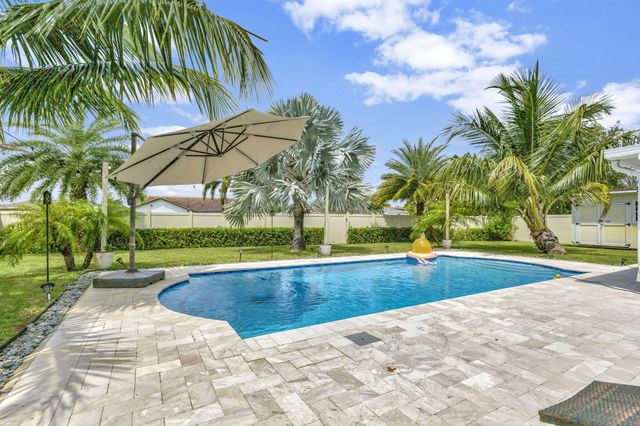 1104 Jackpine Street, Wellington, FL 33414