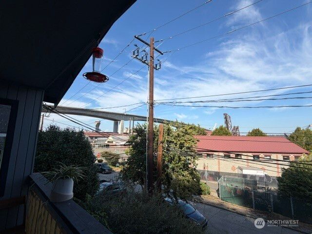 3831 17th Avenue SW, Seattle, WA 98106