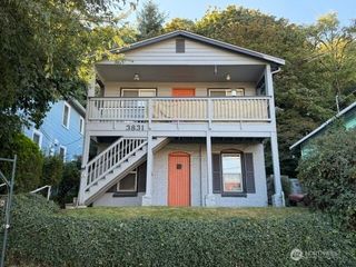 3831 17th Avenue SW, Seattle, WA 98106