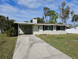 900 NANTUCKET ROAD, Venice, FL 34293