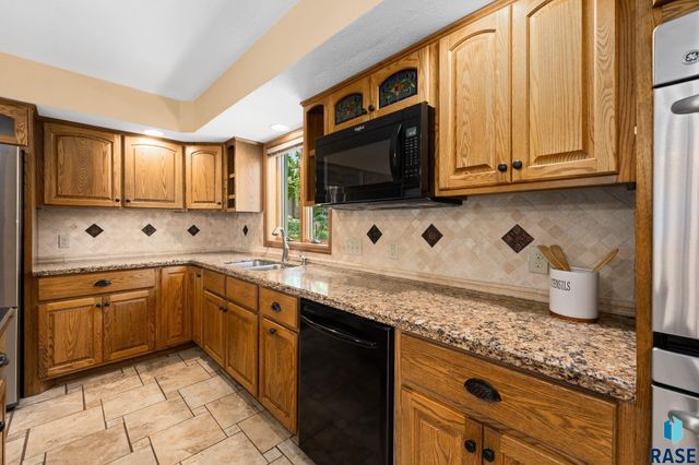 401 E Aspen Dr Drive, Sioux Falls, SD 57105