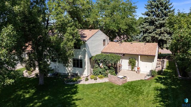 401 E Aspen Dr Drive, Sioux Falls, SD 57105